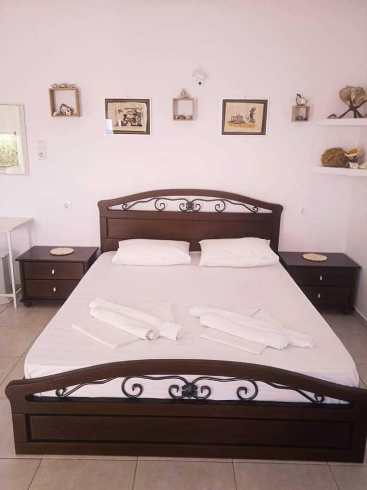 Kalymnos Platy Gialos Mousellis Makis Apartments Panormos  Exterior photo
